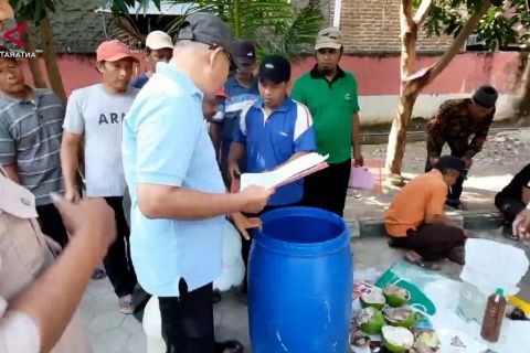 DTPHPKP Magetan beri pelatihan pembuatan pupuk organik ke petani