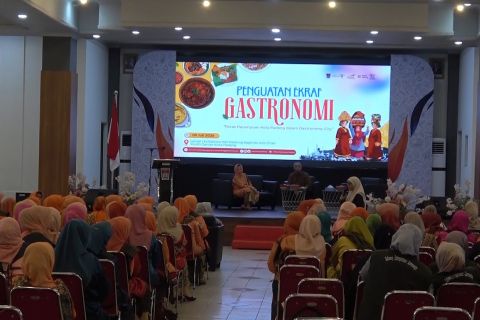 Padang libatkan Bundo Kanduang perkuat ekonomi kreatif gastronomi