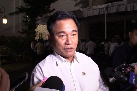 Menko Yusril : KPK belum perlu ambil alih kasus Febrie