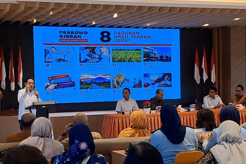 Wamenkes sosialisasikan program nasional penanganan TB di Medan
