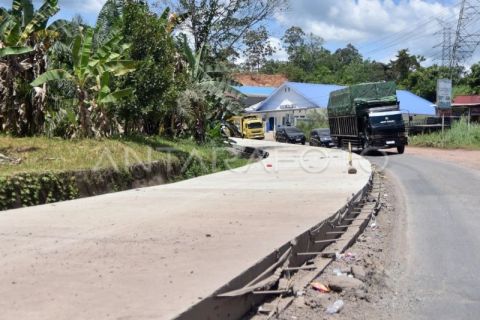 Penggantian konstruksi jalan Lintas Sumatera di Sumbar