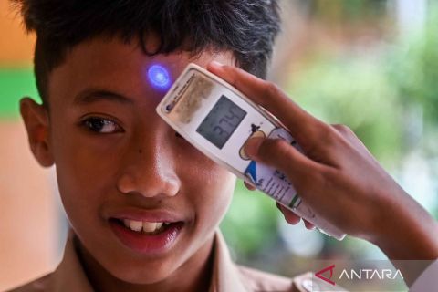 Pemkot Jakarta Barat targetkan 18.531 siswa SD ikuti vaksinasi HPV