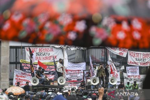 Unjuk rasa mendesak pengesahan RUU Perampasan Aset