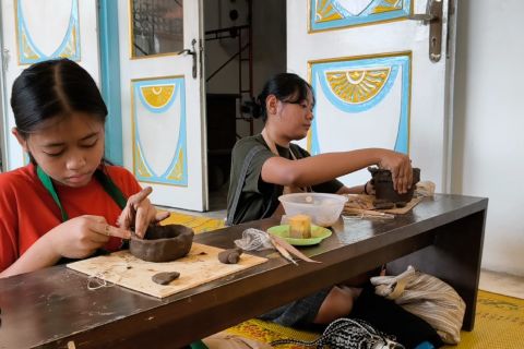 Melihat keseruan dolanan lempung di Museum Radya Pustaka Solo