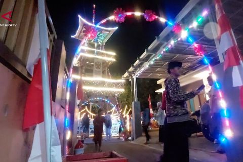 Jipang Menyala, kreasi lampu hias semarakkan HUT ke-81 RI