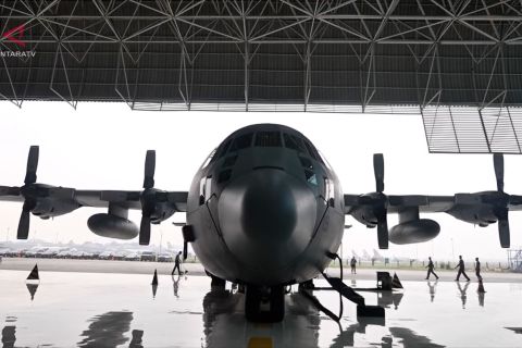 Kemhan terima Hercules C-130H hasil modernisasi industri dalam negeri