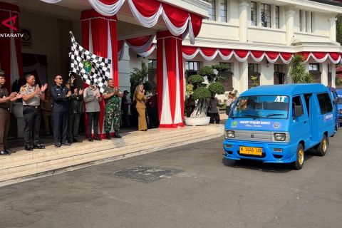 &lrm;Pemkot Malang luncurkan program angkutan gratis bagi pelajar