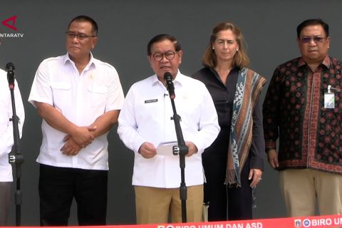 Pramono Anung: Pemulung Bantargebang didaftarkan BPJS Ketenagakerjaan