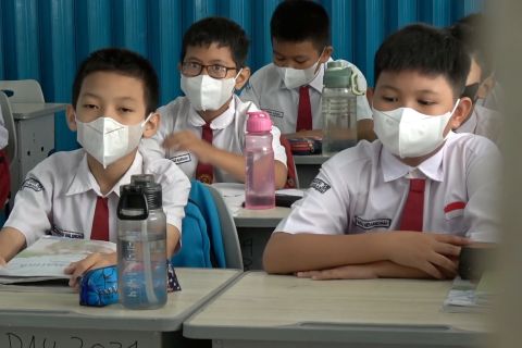 Kabut asap, sekolah di Palembang wajibkan siwa gunakan masker