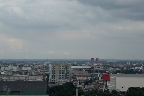 Karhutla picu kabut asap, kualitas udara Sumsel masuk tahap peringatan