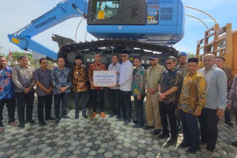 KKP beri benur hingga eskavator untuk pemulihan tambak di Aceh Utara