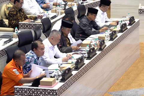 Menhub: Sejumlah penerbangan di Kalimantan batal imbas asap karhutla