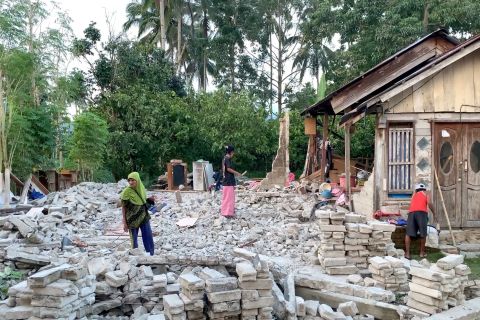 Pemerintah percepat pembangunan huntara pascagempa di Sigi