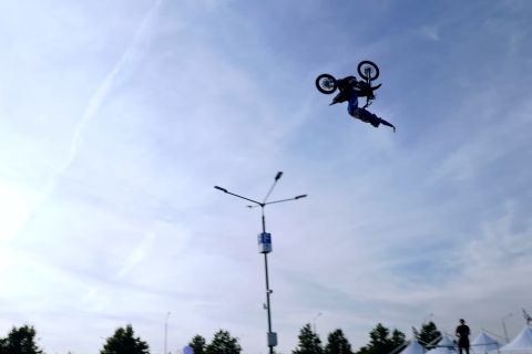 St. Petersburg luncurkan festival sepeda motor untuk pertama kalinya
