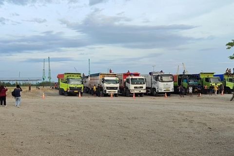 Polres Cilegon siapkan kantong parkir tertibkan truk tambang
