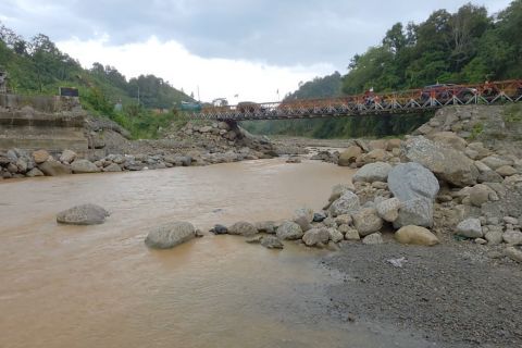 Masuki musim hujan, pengerjaan jembatan Aceh Tengah dipercepat