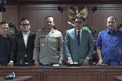 Polda Metro Jaya-Bank Mandiri aktifkan kembali rekening aktivis Pati