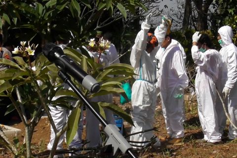Polisi ambil sampel jenazah Sutrimo lewat proses ekshumasi