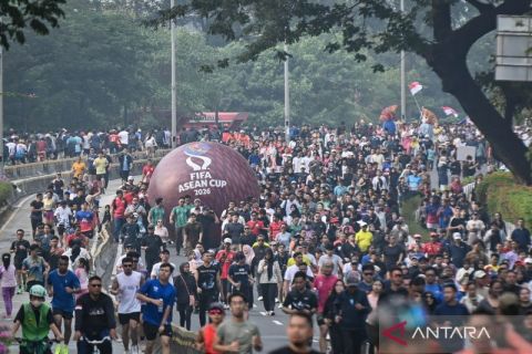 Parade bola raksasa untuk pengenalan ajang FIFA ASEAN Cup 2026 kepada masyarakat