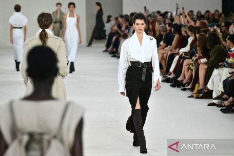 Gaya elegan yang mencuri perhatian: Rahasia koleksi Max Mara terbaru di panggung Milan Fashion Week