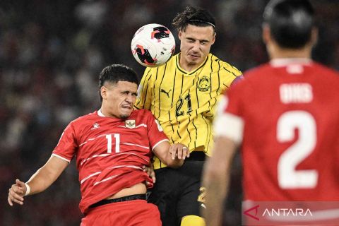 Babak pertama, Indonesia melawan Malaysia bermain imbang  0-0