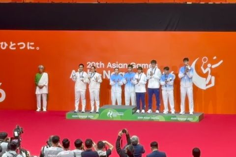 Ganda campuran Indonesia Amri/Nita rebut perak Asian Games 2026