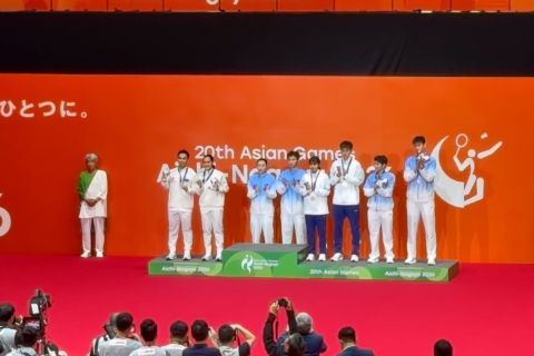 Leo/Daniel sabet medali emas bulu tangkis ganda putra Asian Games 2026