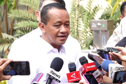 Presiden gelar rapat dengan DEN, Bahlil: Soal energi nasional dan E20