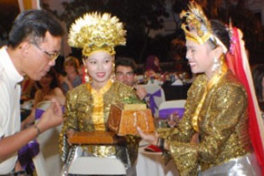 Sirih Doa Keselamatan Peserta Pesiar Memancing ke Petong Page 1 Small