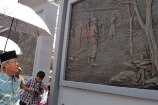 Amati Relief Penyiksaan Buruh Bauksit Page 1 Small