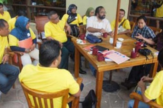 Asro Kamal Rokan Sarankan Wartawan Tekuni  Spesialisasi Page 1 Small