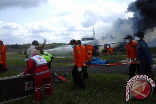 Penanganan Kebakaran Pesawat di Bandara Sampit Page 1 Small