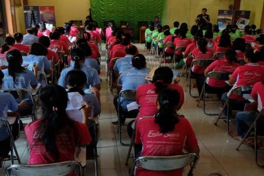 Bea Cukai Sapa 1.000 TKI Bawen