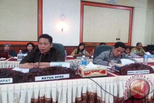 Pilkades Serentak Bartim Molor 