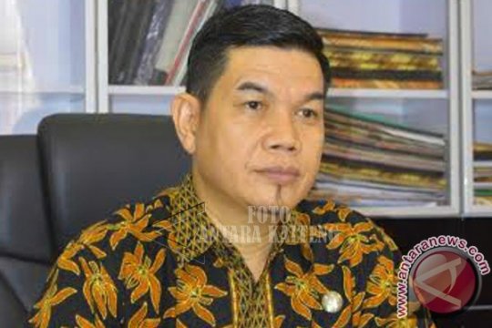 Bupati Bartim Nyatakan Tak Pernah Berikan Ijin Houling Di Jalan Aspal