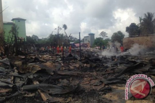 Kebakaran Pasar Tumbang Sangai  Page 2 Small