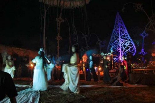 Boma Lahirkan "Pala Kependhem" di Festival Lima Gunung