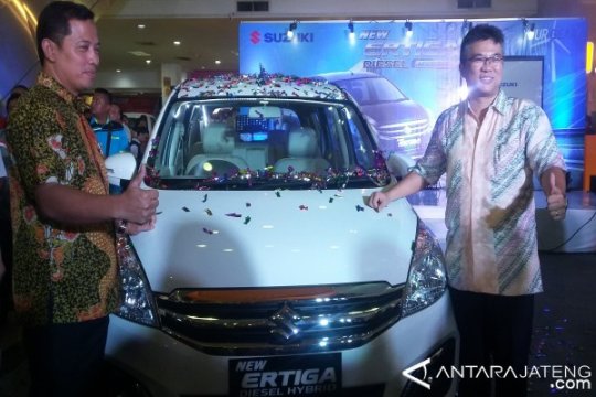 Suzuki Luncurkan MPV Bermesin "Smart" Diesel 