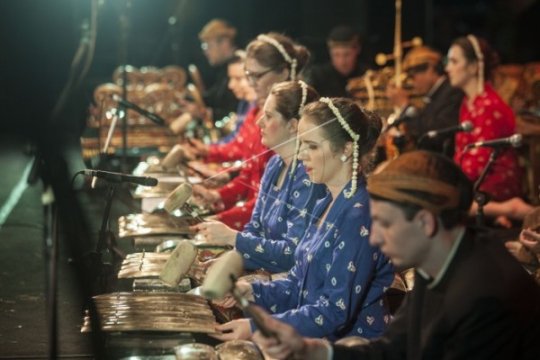 Ini Kelompok Gamelan Asal London Inggris Page 1 Small