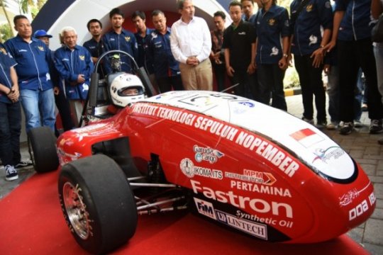 Mobil Formula Buatan ITS Page 1 Small