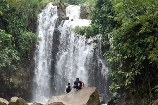 Wisata Curug Gending Asmoro Page 1 Small