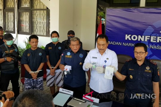 Undip tidak beri bantuan hukum mahasiswa pemesan ekstasi