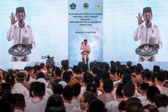 Presiden hadiri silaturahmi penyuluh agama Page 1 Small