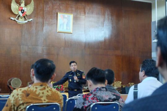 Bea Cukai Tanjung Emas sosialisasikan aturan kepabeanan
