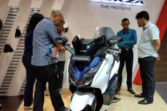 Skutik premium Honda Forza panen pesanan
