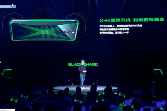 Ponsel gaming Xiaomi Blackshark Hello meluncur