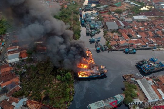 Foto Aerial Terbaik 2018 : Melihat Indonesia Dari Atas Page 10 Small