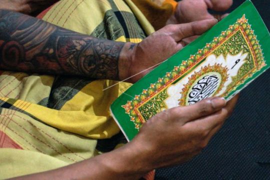 Kegiatan tahanan membaca Alquran Page 2 Small