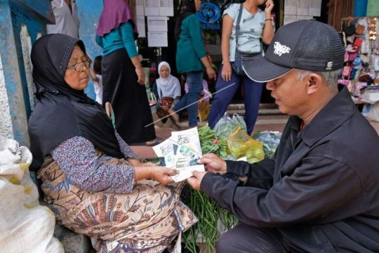 Bawaslu mengajak masyarakat sukseskan pemilu Page 1 Small