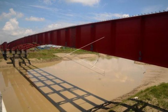 Pembangunan Jembatan Kolonel Sunandar Page 2 Small